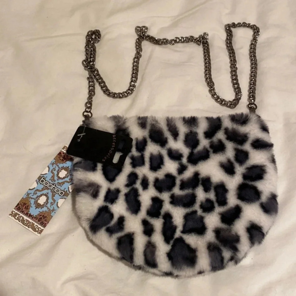 New Boohoo Faux Fur Leopard CrossBody Bag Small black and white